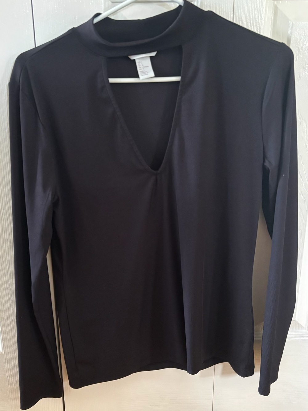 H&M Black Long Sleeve V-Neck Mock Collar Top